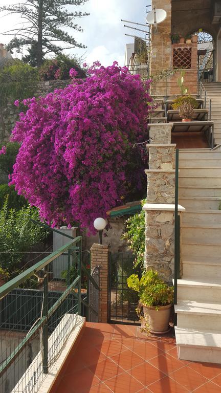 Apartamento Casa Costa Taormina Exterior foto